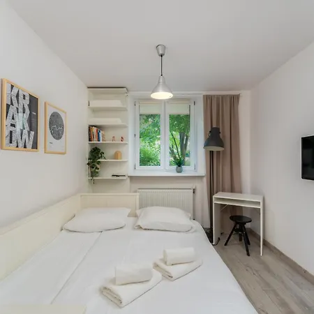 Park Krakowski Comfy By Bookinghost